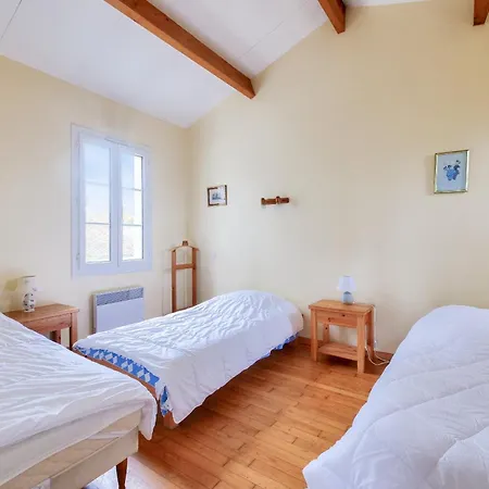 En Re, Maison Avec Jardin Pour 7 بيت للعطل *