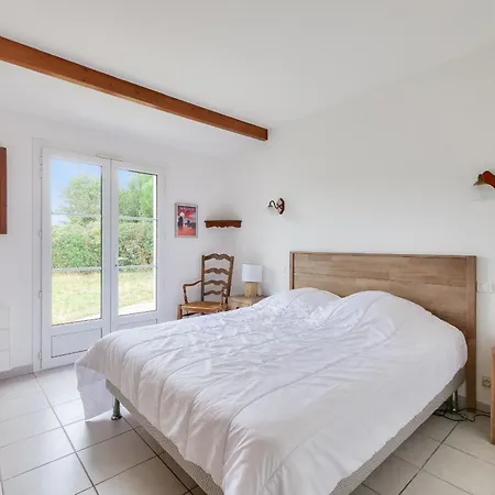 En Re, Maison Avec Jardin Pour 7 *