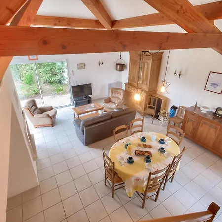 En Re, Maison Avec Jardin Pour 7